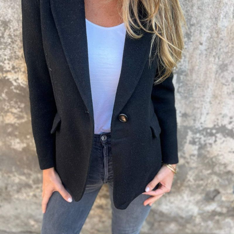 Beige Blazerjacke – Zeitlos & Edel