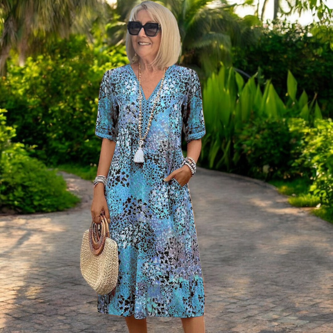 Iris – Luftiges Kleid mit schmeichelhafter Passform