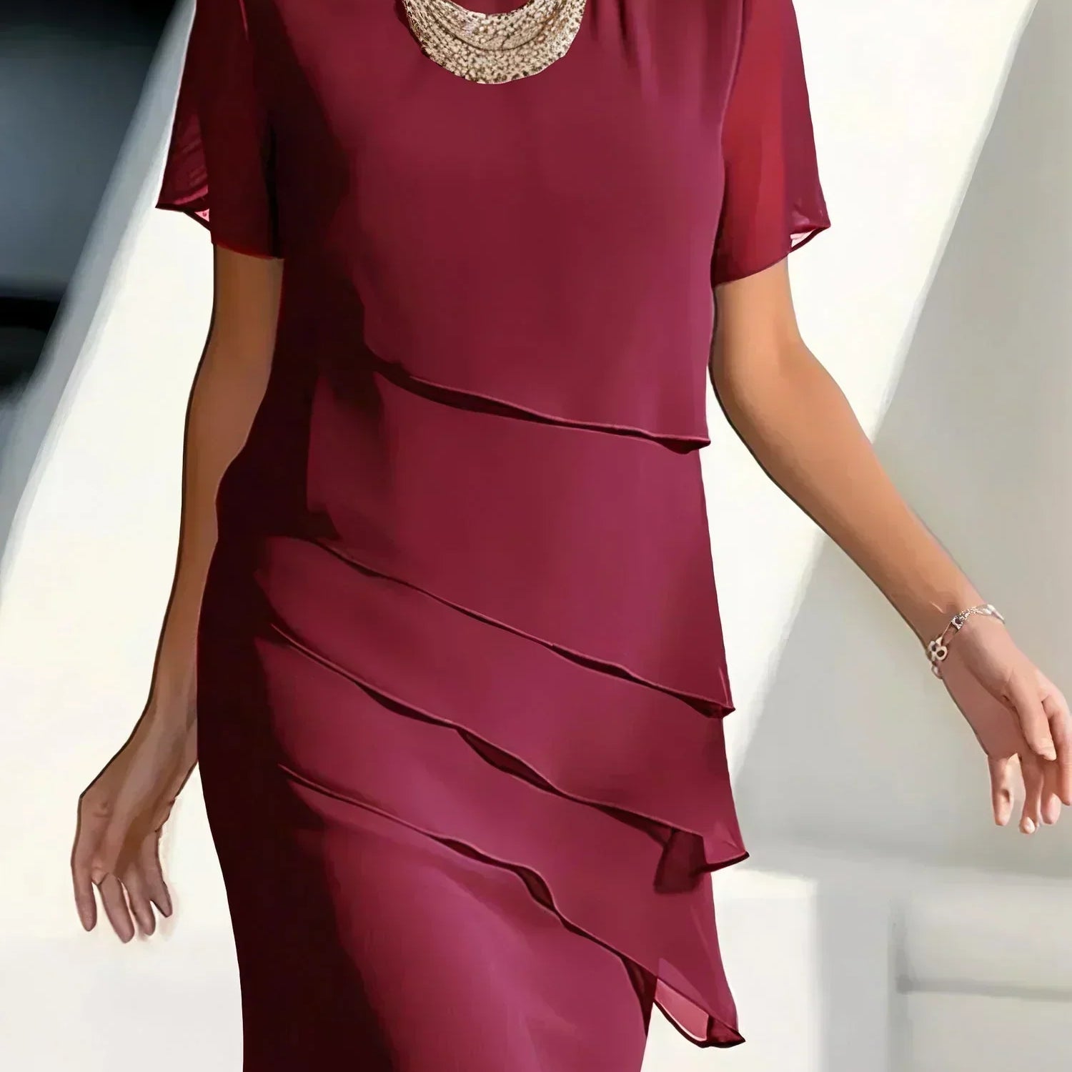 Anastasia | Luxuriöses, mehrlagiges Midikleid